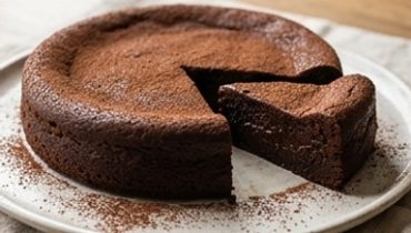 gateau-fondant-au-chocolat-3-ingredients-sans-fari cover