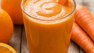 jus-naturel-carotte-orange-banane-pour-la-sante-de cover
