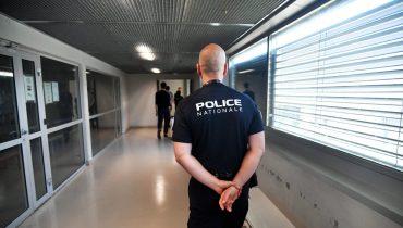 Le jardinier sans papiers des Le Pen expulsé vers le Maroc