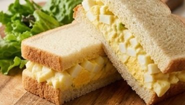 le-sandwich-a-la-salade-d-ufs-classique-simple-cre cover