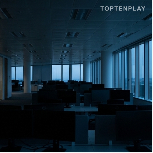 Indignation politique et silence des plateformes