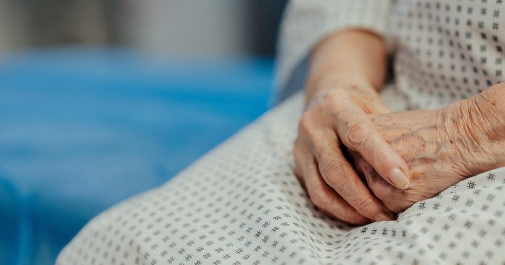 marcelle-87-ans-et-cancer-incurable-somm-7762782547-og Marcelle, 87 ans et cancer incurable, sommée de quitter l'hôpital