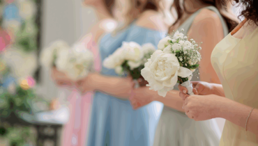 Maquillage imposé : la demoiselle d'honneur refuse et quitte le mariage