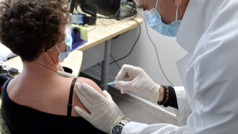 Covid-19 : une nouvelle campagne de vaccination pour les plus fragiles, du 20 avril au 30 juin