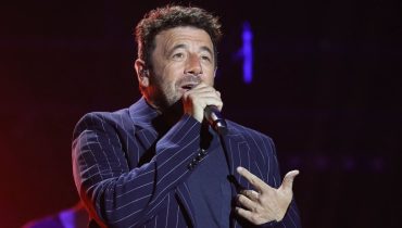 Patrick Bruel hué à Nice en 2013 : un souvenir douloureux qui ressurgit au pire moment