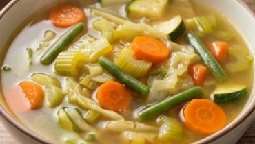 Soupe de légumes zéro point Weight Watchers : rassasiante et sans culpabilité