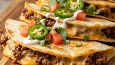 Tacos Pockets Croustillants : Bœuf Haché, Fromage Fondu et Tex-Mex Maison