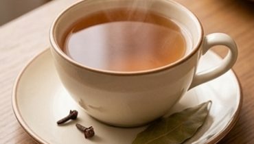 the-au-laurier-et-clous-de-girofle-la-tisane-qui-r cover