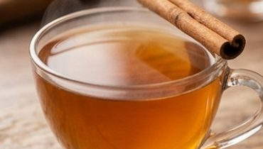 Tisane à la cannelle maison : la boisson qui relance le métabolisme le matin Tisane à la cannelle maison : la boisson qui relance le métabolisme le matin