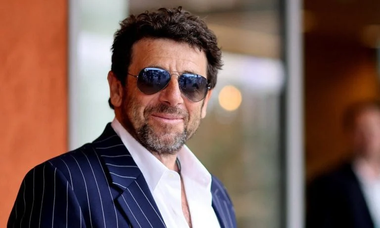 Affaire Patrick Bruel : les témoignages évoqués dans C à vous