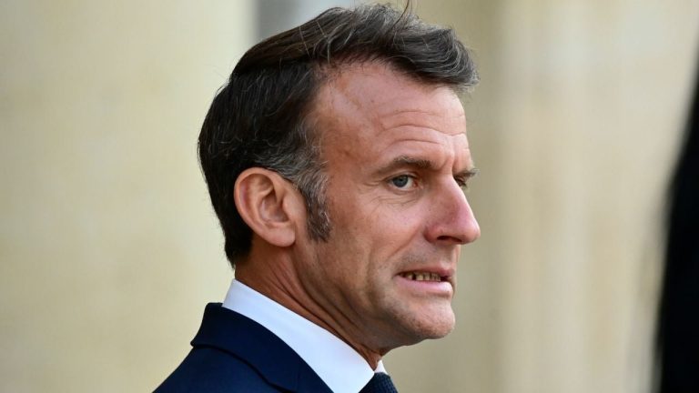 Aide à domicile : les retraités de 70 à 79 ans perdent leur exonération, jusqu'à 255 € de plus par mois