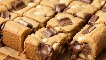 Blondie Kinder et Chocolat Blanc : Le Dessert Ultra Fondant Qui Va Faire Craquer Tout le Monde