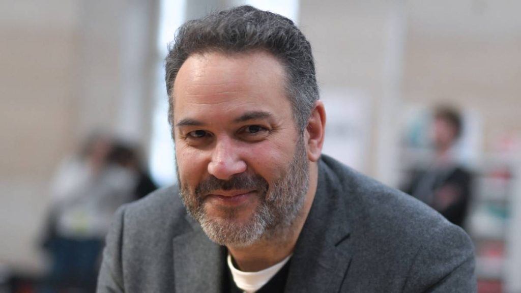 bruce-toussaint-absent-de-bonjour-apres–3562505606-og Bruce Toussaint absent de Bonjour ! après une fracture à l'épaule