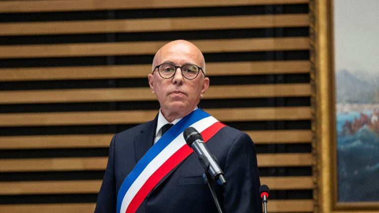 Ciotti relance la commission sur le coût de l'immigration, un an avant la présidentielle