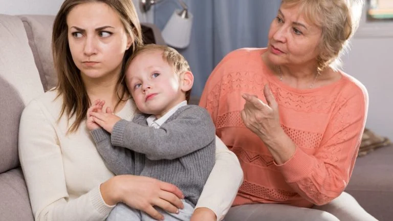 Conflits parentaux : les grands-parents aussi touchés