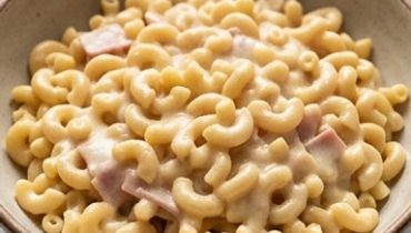 coquillettes-sauce-mornay-au-jambon-le-vrai-mac-ch cover