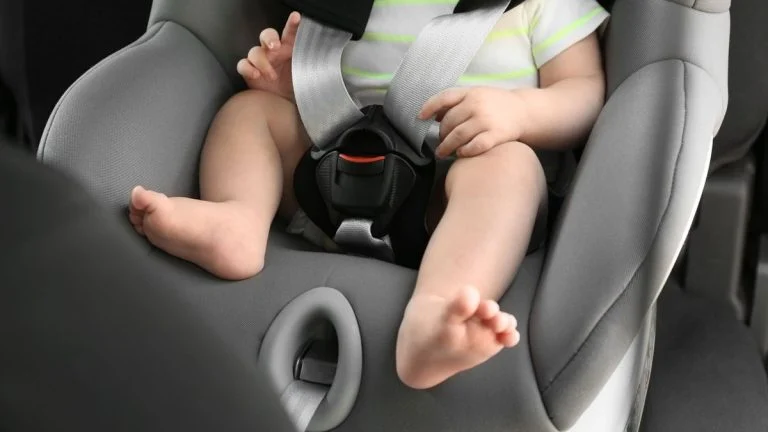 En Espagne, une fillette meurt oubliée dans une voiture