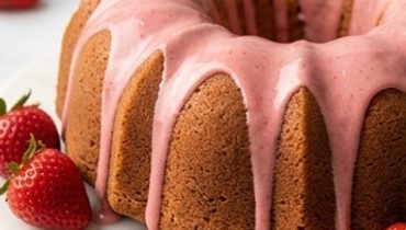 Gâteau Bundt Fraises & Cream Cheese : Dense, Moelleux, Addictif