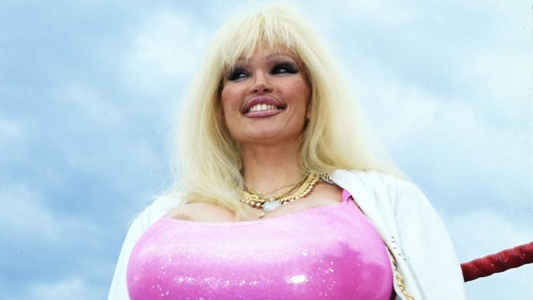 Maison de Lolo Ferrari à Grasse : 26 ans d'abandon, un danger ignoré