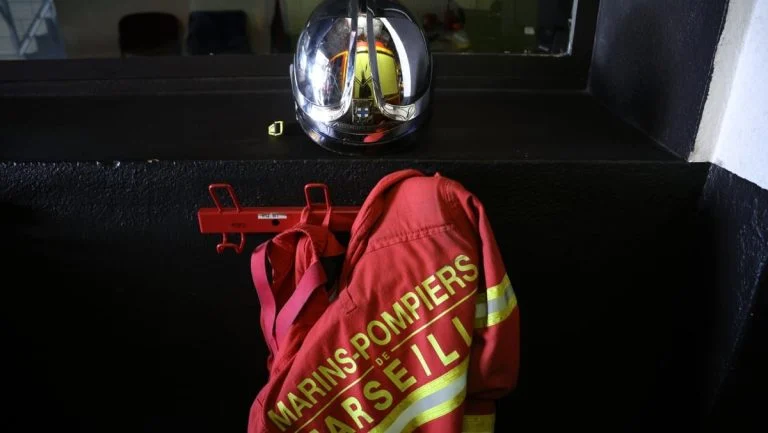 Marseille : un marin-pompier tué sur la route de sa caserne