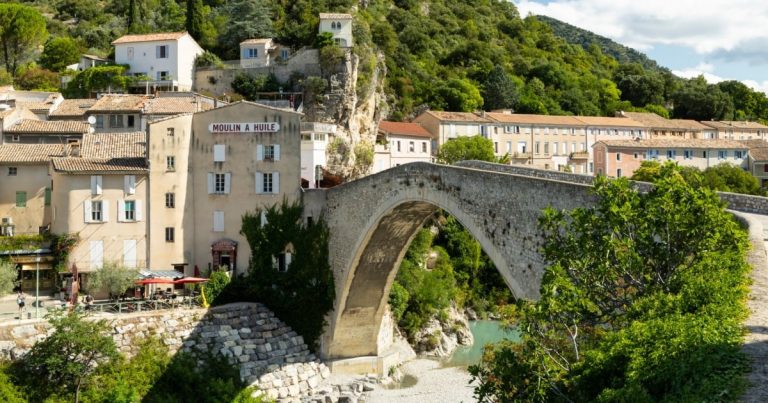 Nyons, le «petit Nice» de la Drôme que les touristes ignorent encore