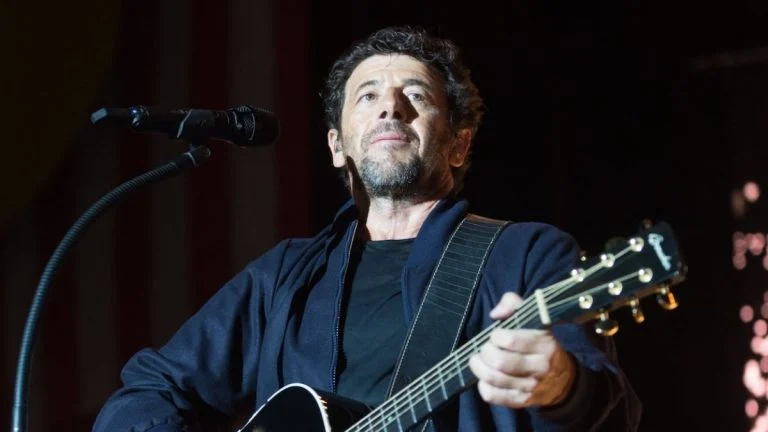 Patrick Bruel, les Enfoirés et l’ombre des accusations