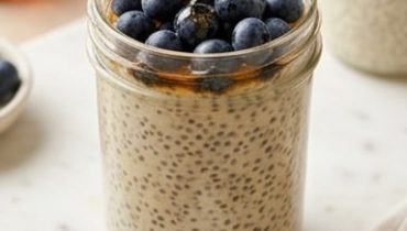Pudding de Chia Vanille Ultra-Soyeux (4 Ingrédients, Zéro Cuisson !)