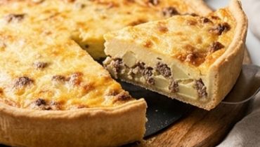 Quiche Viande Hachée et Pommes de Terre : le plat familial qui cale tout le monde