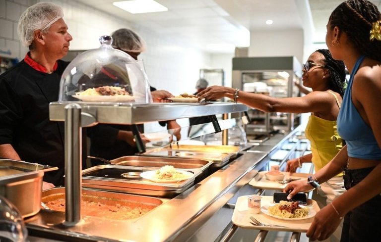 Repas à 1 euro : tous les étudiants en bénéficient dès aujourd'hui