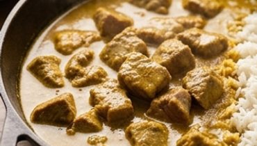 Sauté de veau au curry : le plat qui sent bon le voyage sans quitter sa cuisine