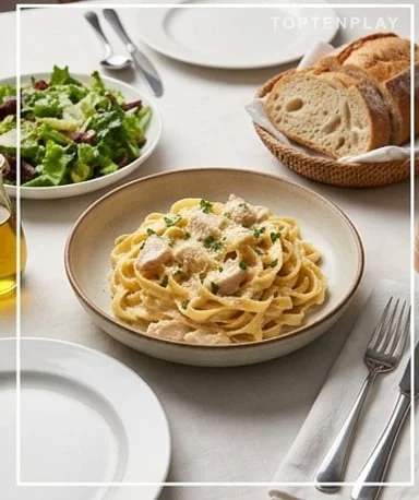 Tagliatelles au poulet et sauce fromage crémeuse