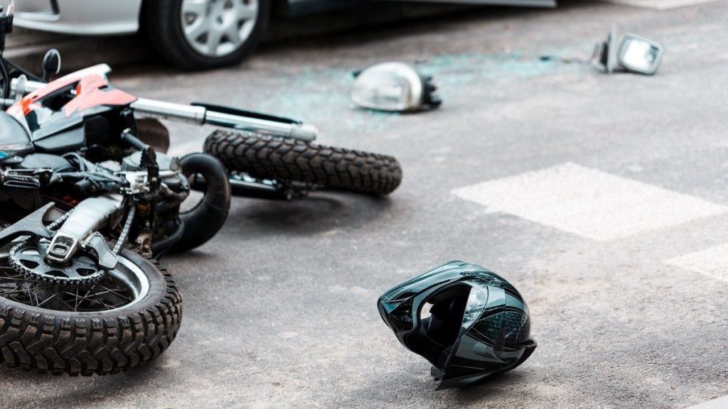 un-motard-de-29-ans-tue-au-feu-rouge-en–0462794022-og Un motard de 29 ans tué au feu rouge en Haute-Savoie : le bilan routier du département a doublé en un an