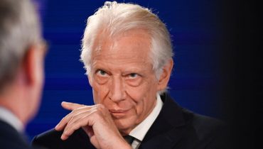 Villepin rattrapé par 125 000 € de cadeaux suspects au Quai d'Orsay