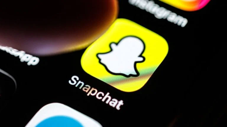 À Lyon, une fillette de 11 ans piégée sur Snapchat