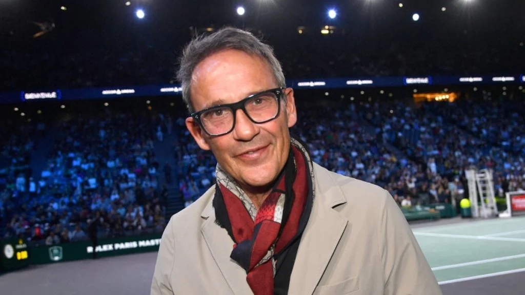 faux-pretre-sur-m6-julien-courbet-assume-0389783923-g6c1di-og Faux prêtre sur M6 : Julien Courbet assume le fiasco