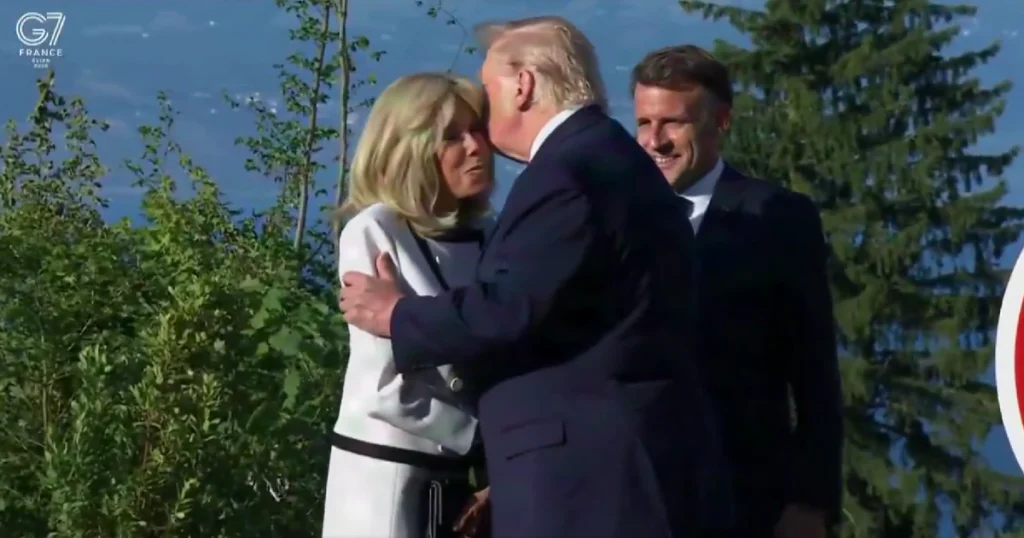 g7-a-evian-l-embrassade-de-trump-avec-brigitte-mac-cover g7-a-evian-l-embrassade-de-trump-avec-brigitte-mac cover