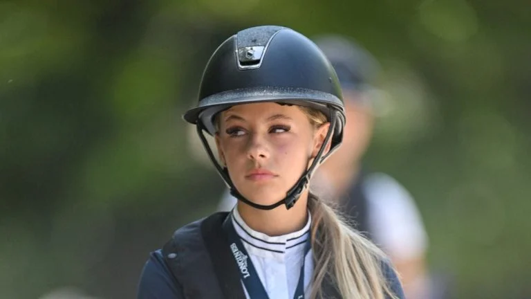 giulia-sarkozy-14-ans-harcelee-sur-x-apres-une-vid cover