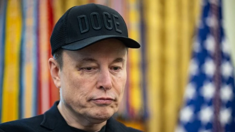 guerre-en-iran-la-prediction-d-elon-musk-sur-la-3- cover