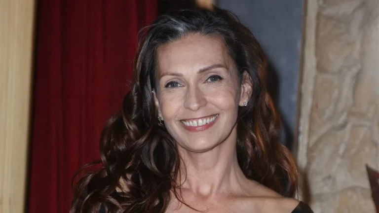 « J’ai été victime » : Adeline Blondieau réagit à Bruel