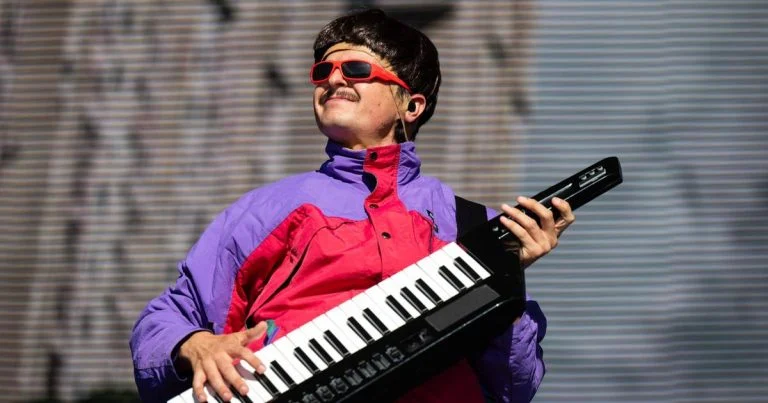 oliver-tree-33-ans-meurt-dans-une-collision-d-heli cover