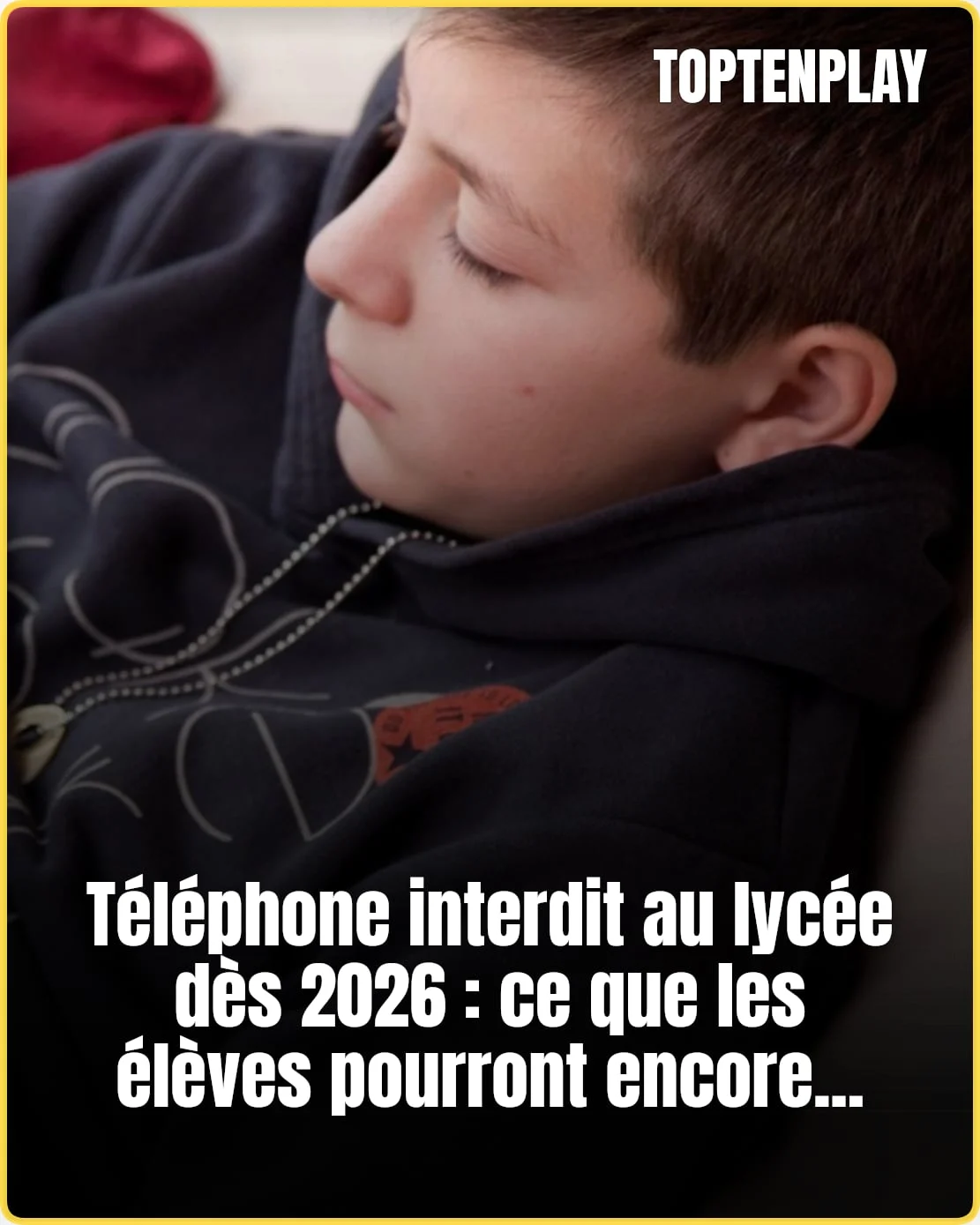 « On va le faire » : le portable interdit au lycée en 2026