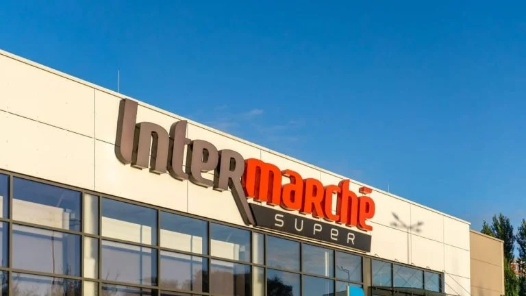 À Mirecourt, Intermarché admet les chiens de 10 à 12 kg