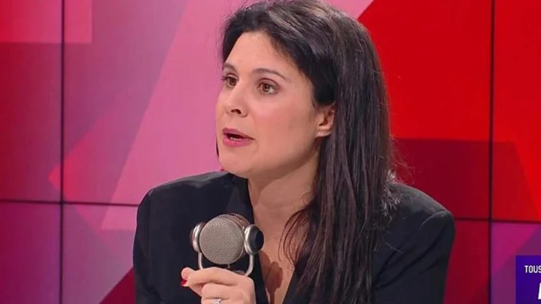 le-look-en-cuir-et-blazer-leopard-d-apolline-de-ma cover