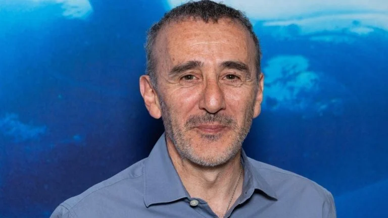 Pourquoi Élie Semoun juge LFI « plus dangereux » que le RN