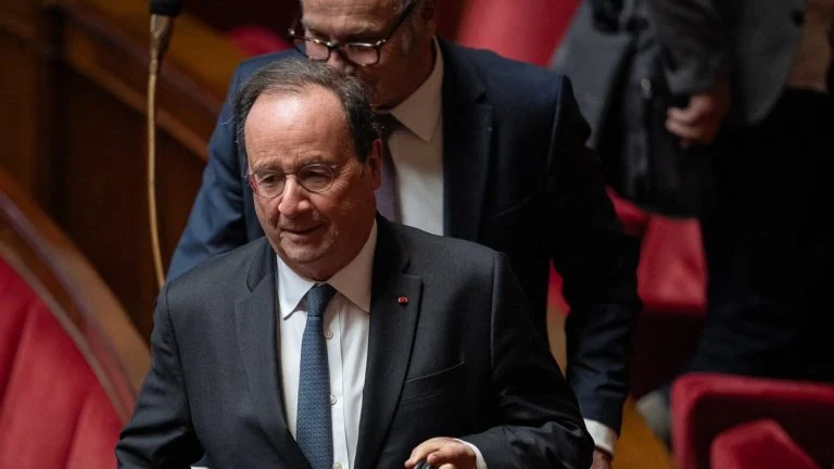 Présidentielle 2027: Hollande en tête à gauche avec 46 %