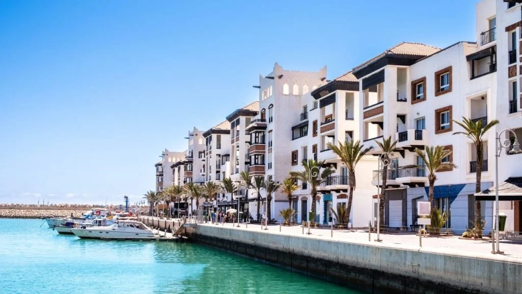retraite-au-maroc-a-agadir-vivre-bien-pour-1-000-m-cover retraite-au-maroc-a-agadir-vivre-bien-pour-1-000-m cover