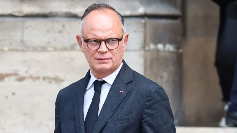retraites-ce-que-les-pistes-d-edouard-philippe-cou cover