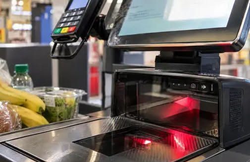 Caisses automatiques: la fraude par superposition inquiète cover