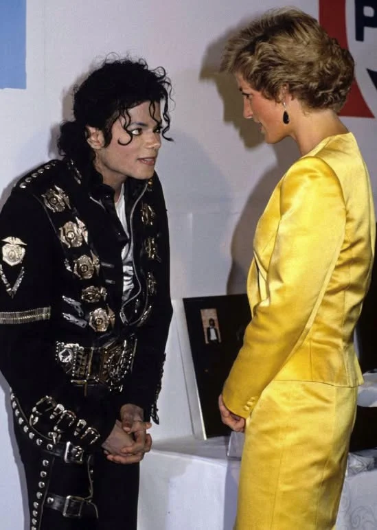 Diana et Michael Jackson: une amitié née à Wembley en 1988 cover